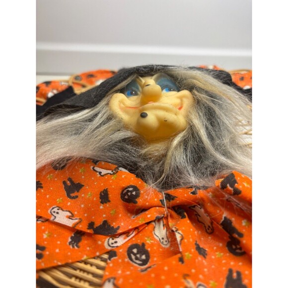 Handmade Vintage Halloween Kitchy Witch Wreath Artisan Made bats - Picture 3 of 9